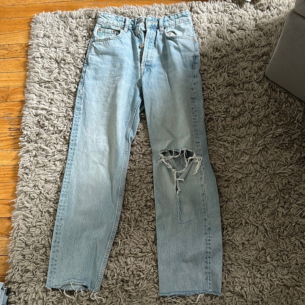 Zara one rip straight leg jeans